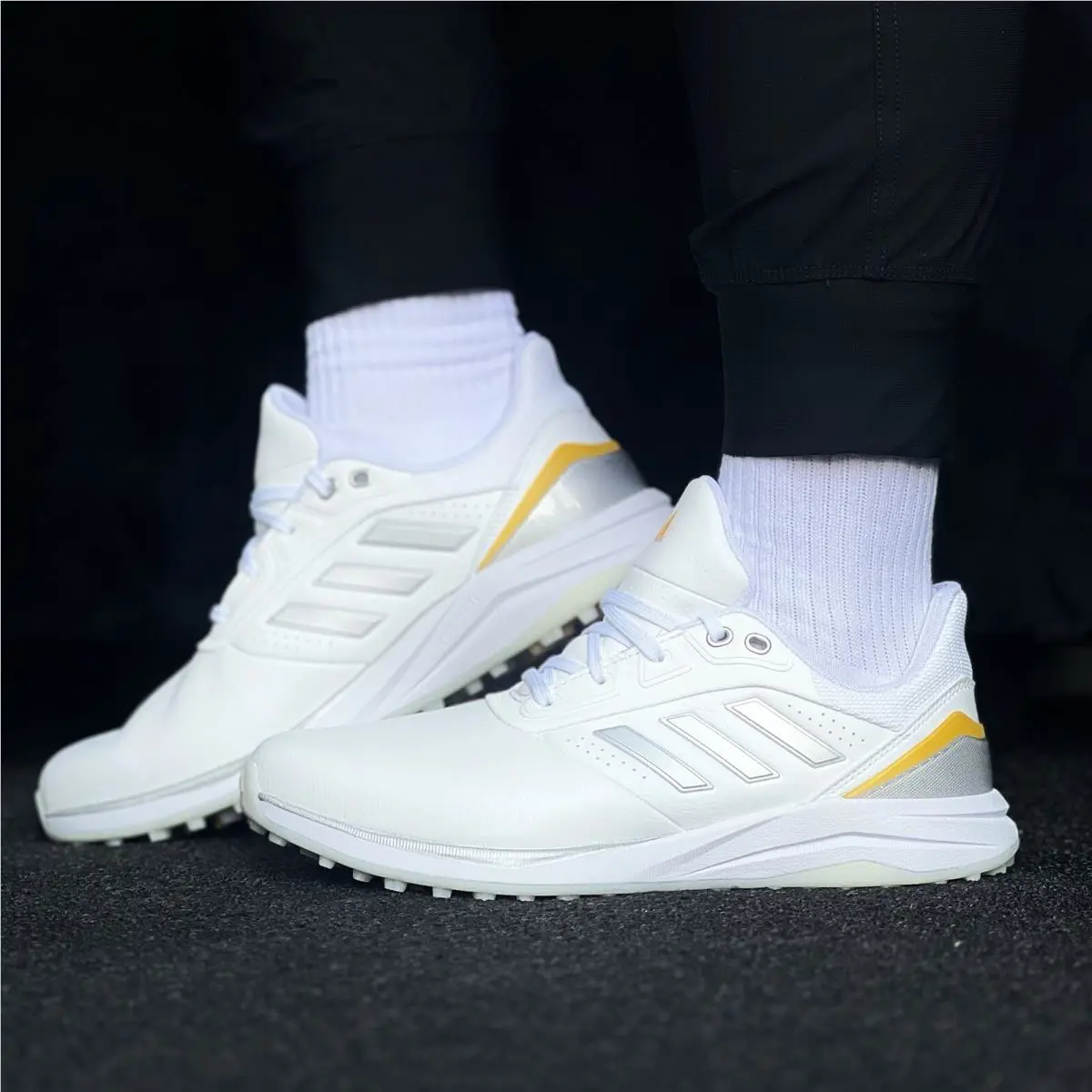 Adidas shoes - adidas Solarmotion - Solarmotion - White 5