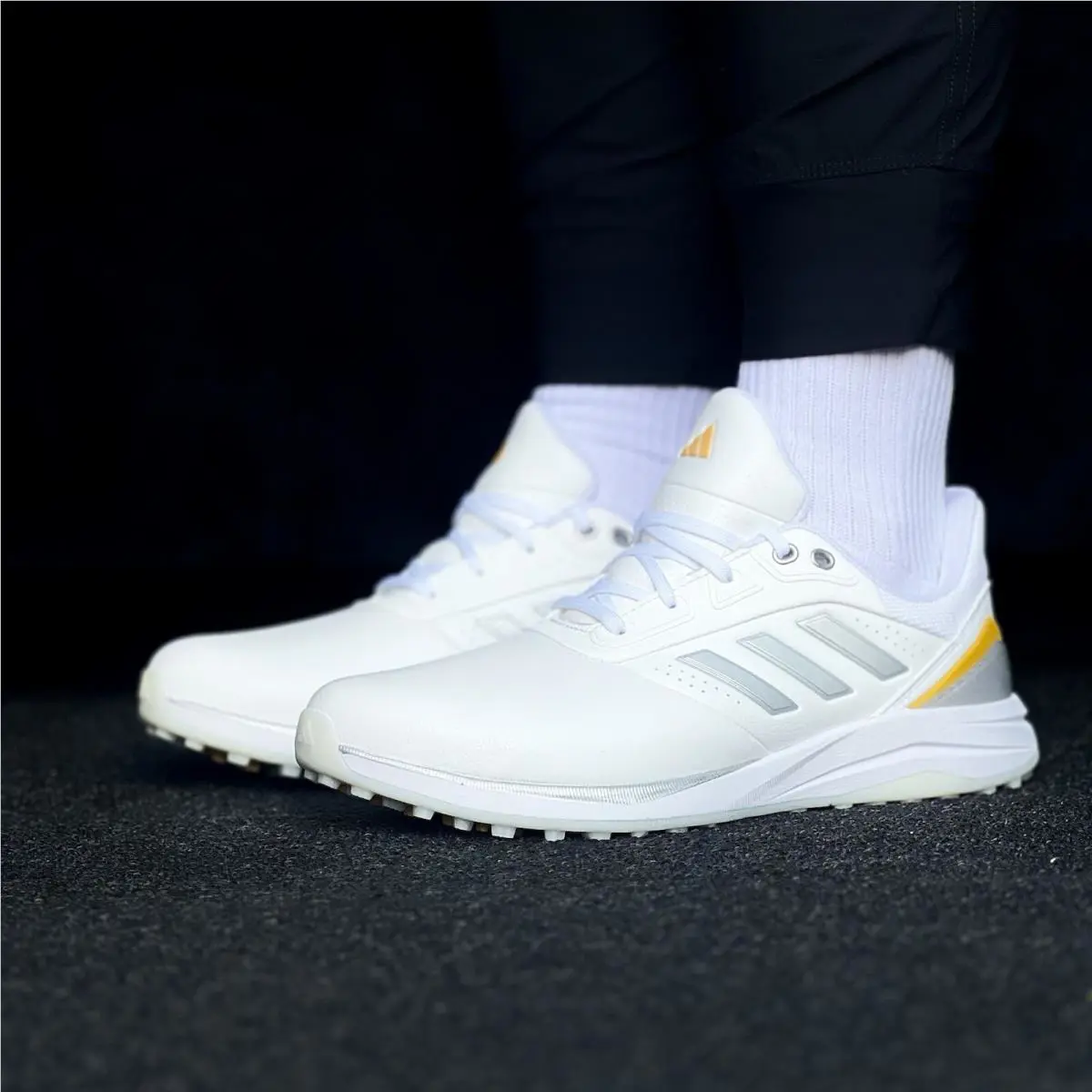 Adidas shoes - adidas Solarmotion - Solarmotion - White 37