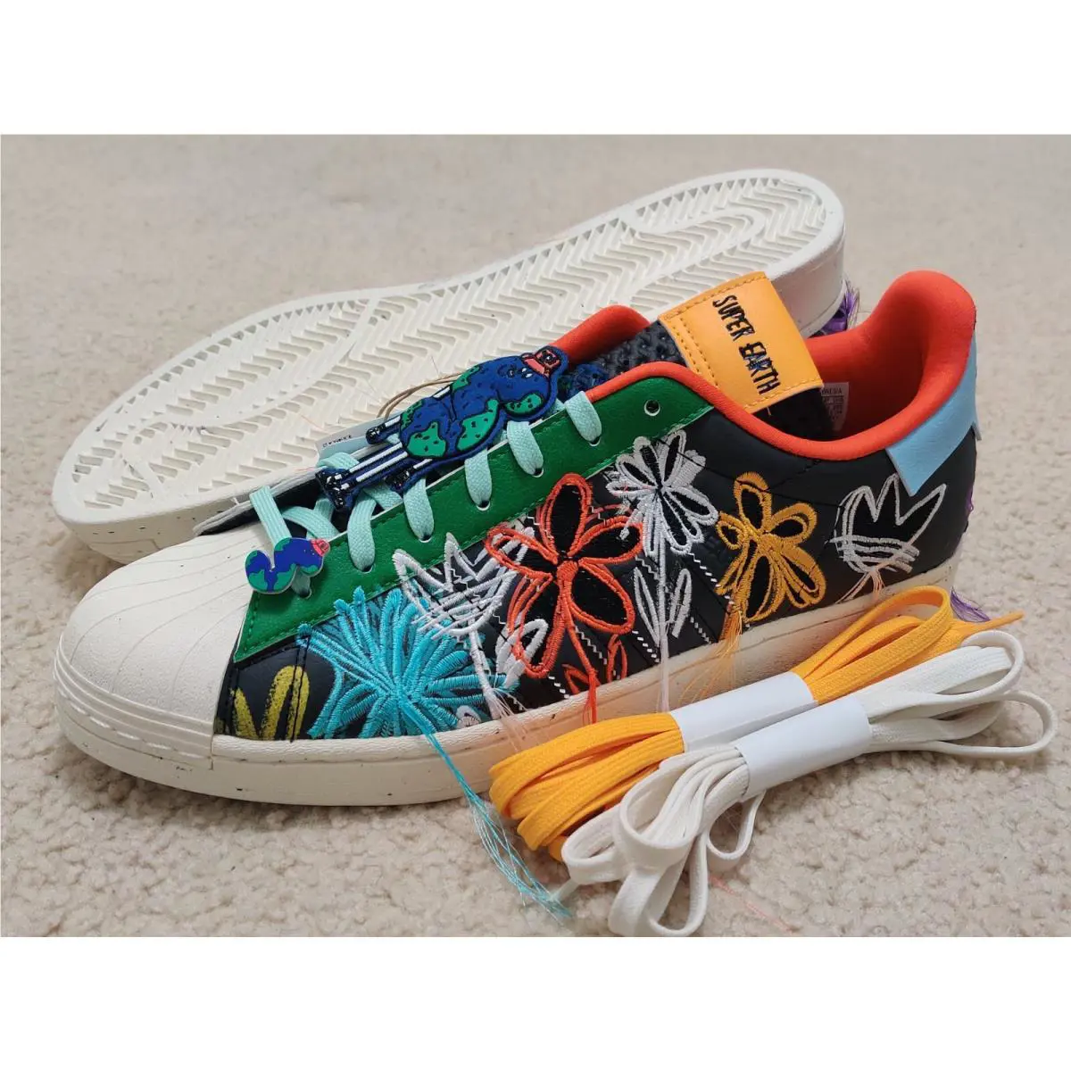 Adidas shoes - adidas Superstar Sean Wotherspoon - Superstar Sean Wotherspoon - GX3823 - Core Black/Bright Yellow/Green 5