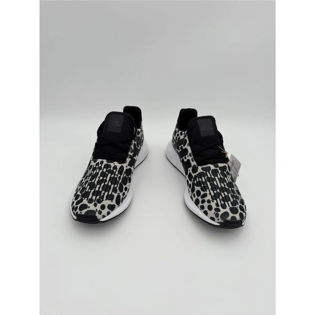 Adidas shoes - adidas Swift Run - Swift Run - JR0634 - White 16