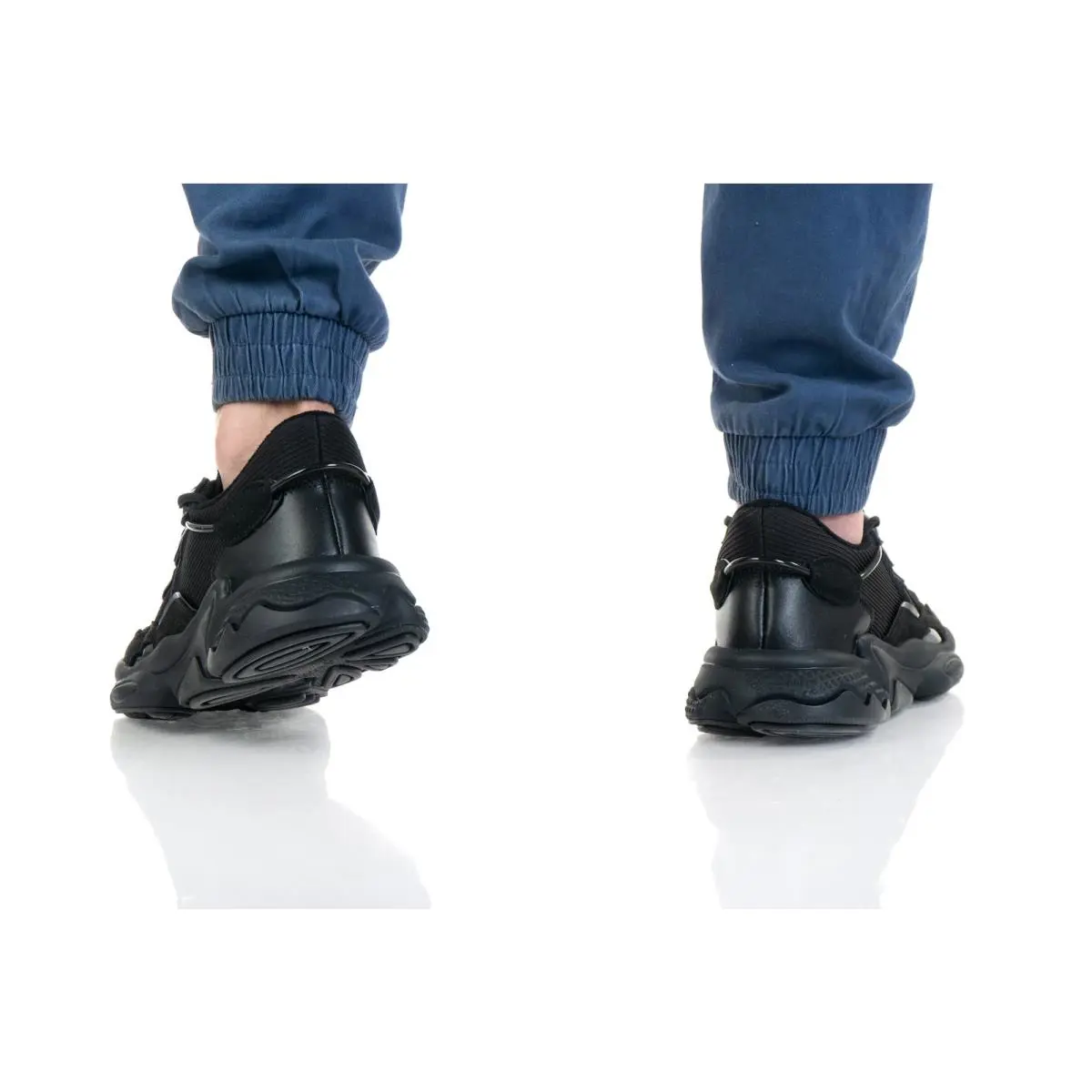 Adidas shoes - adidas Ozweego - Ozweego - Core Black 2