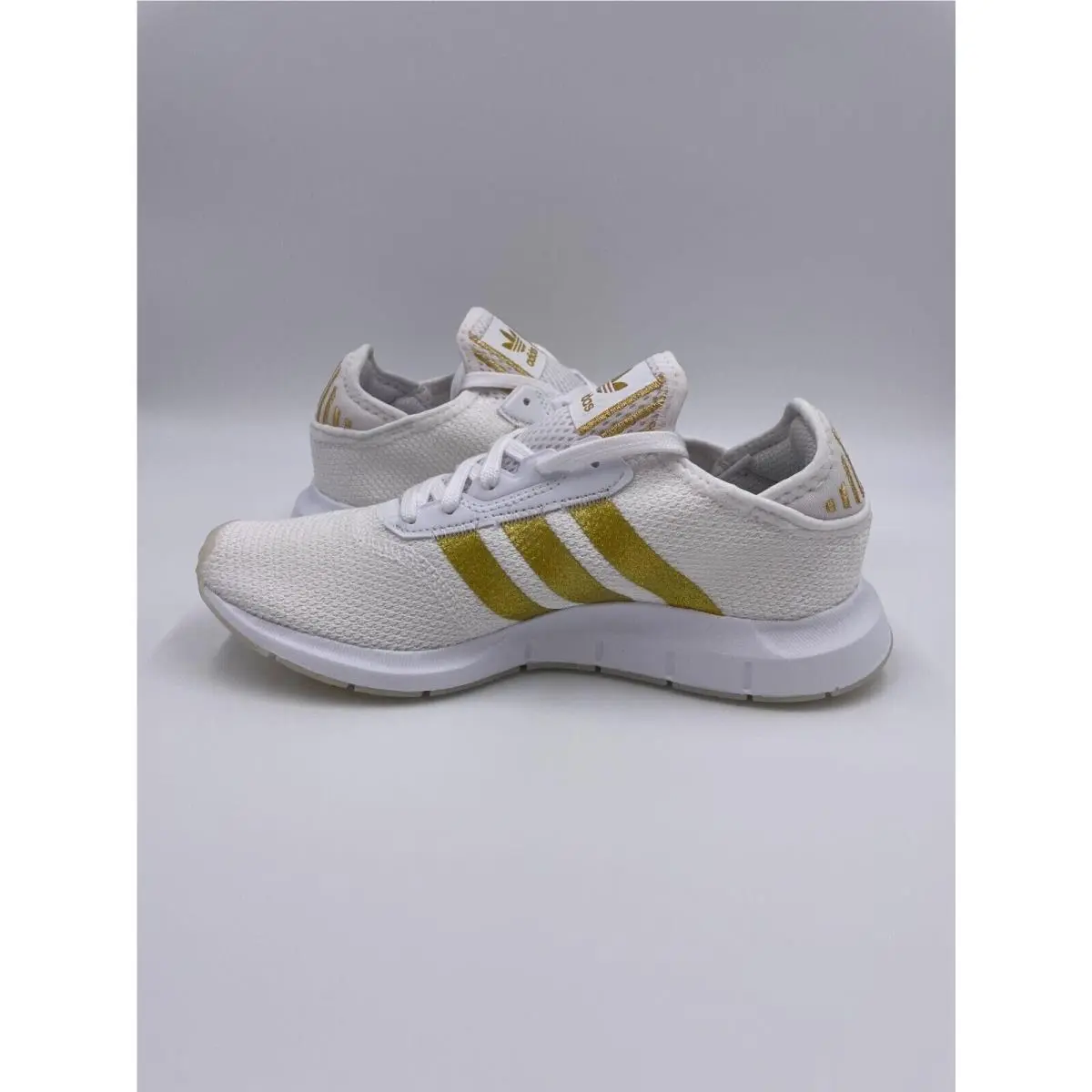 Adidas shoes - adidas Swift Run - Swift Run - White 8