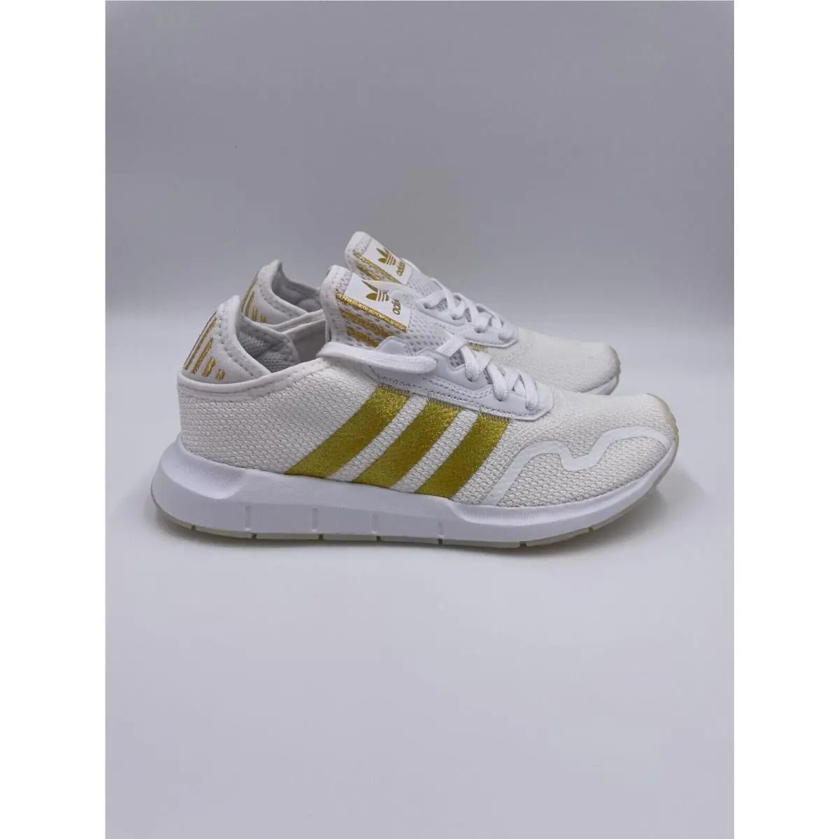 Adidas shoes - adidas Swift Run - Swift Run - White 7
