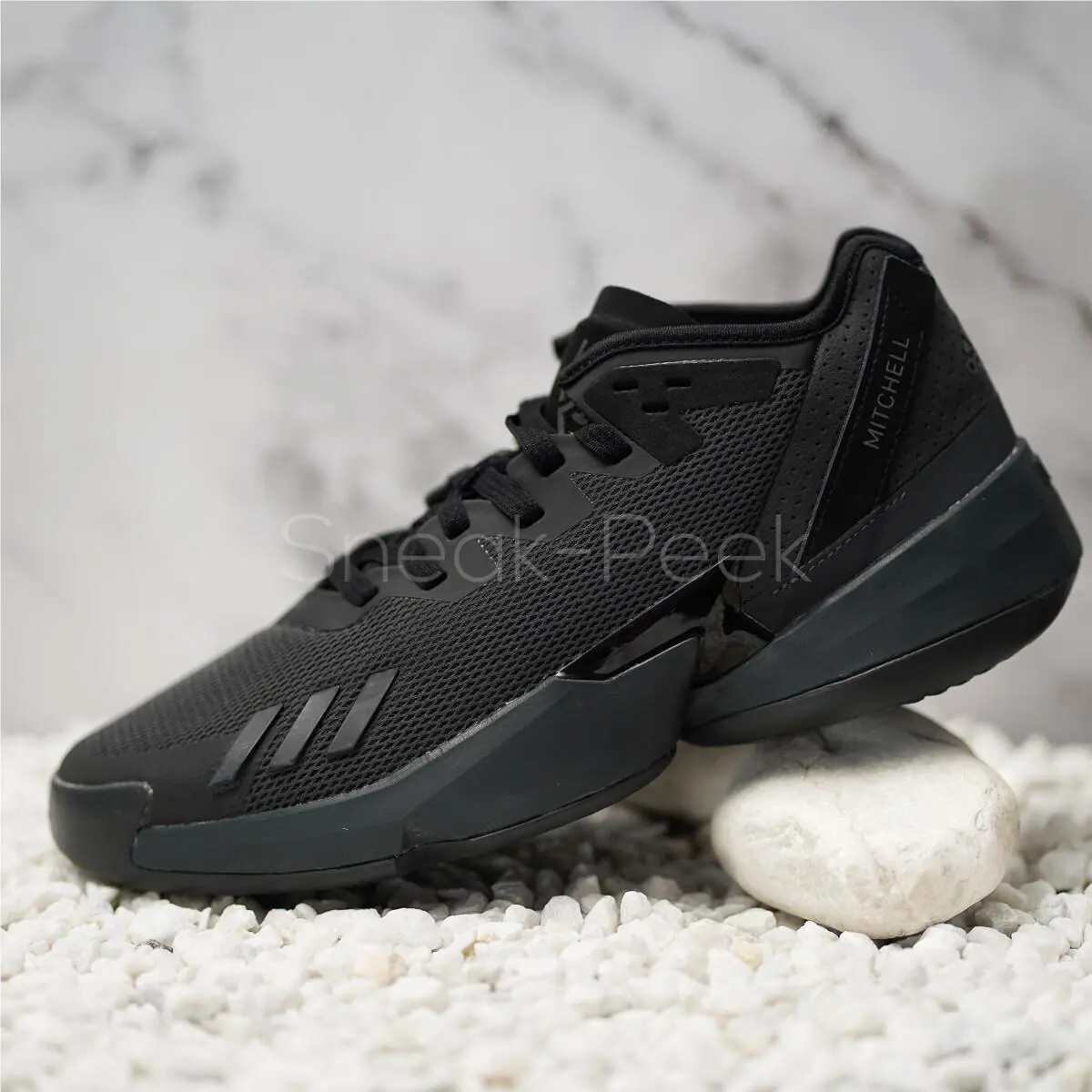 Adidas shoes - adidas D.O.N. Issue - Issue - Adidas Men Sneakers - Black 6