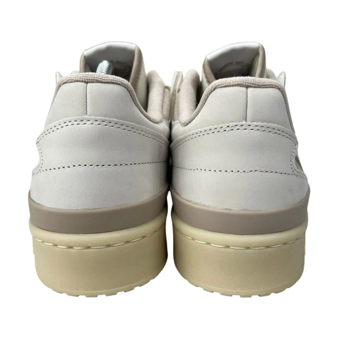 Adidas shoes Forum Low - Beige 3