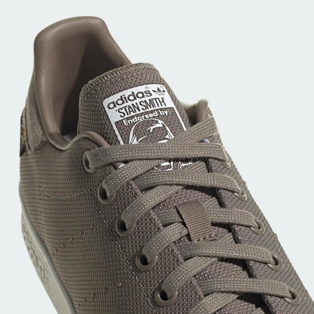 Adidas shoes - Simple Brown/Crystal White 18