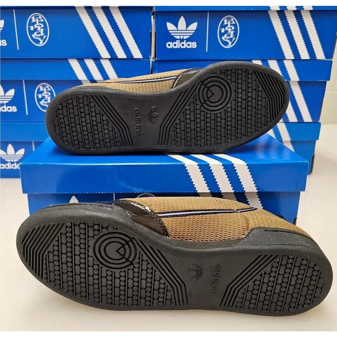 Adidas shoes - adidas Continental - Continental - IG5574 - Brown 1