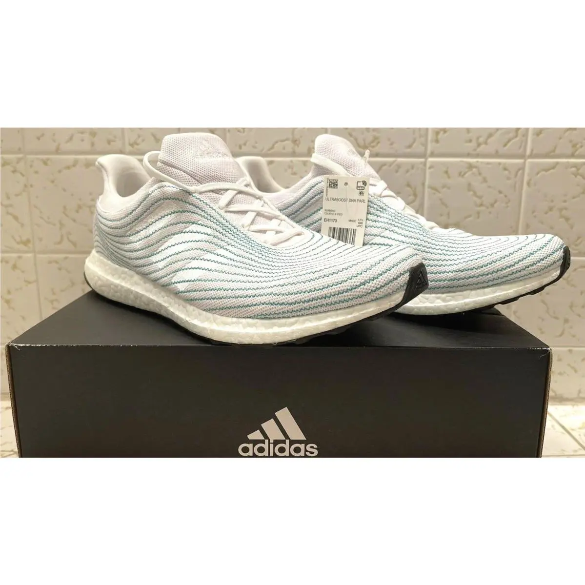 Adidas Ultraboost Dna Parley Men`s Size 7.5 Womens 8.5 White Green Blue EH1173