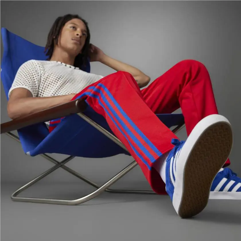 Adidas clothing - adidas Heritage Now - Heritage Now - IB3428 - Scarlet 3