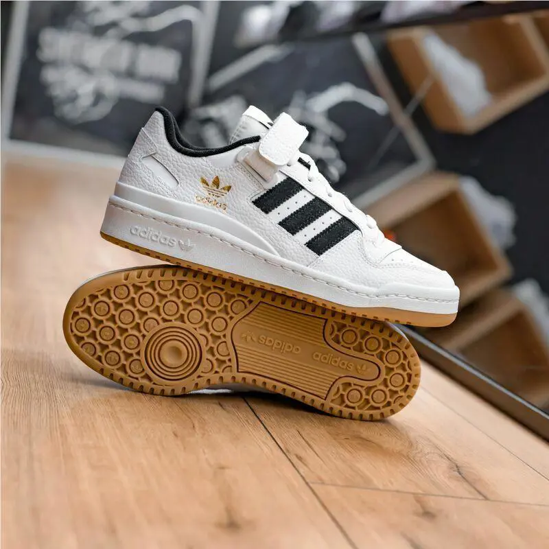 Adidas shoes - White 6