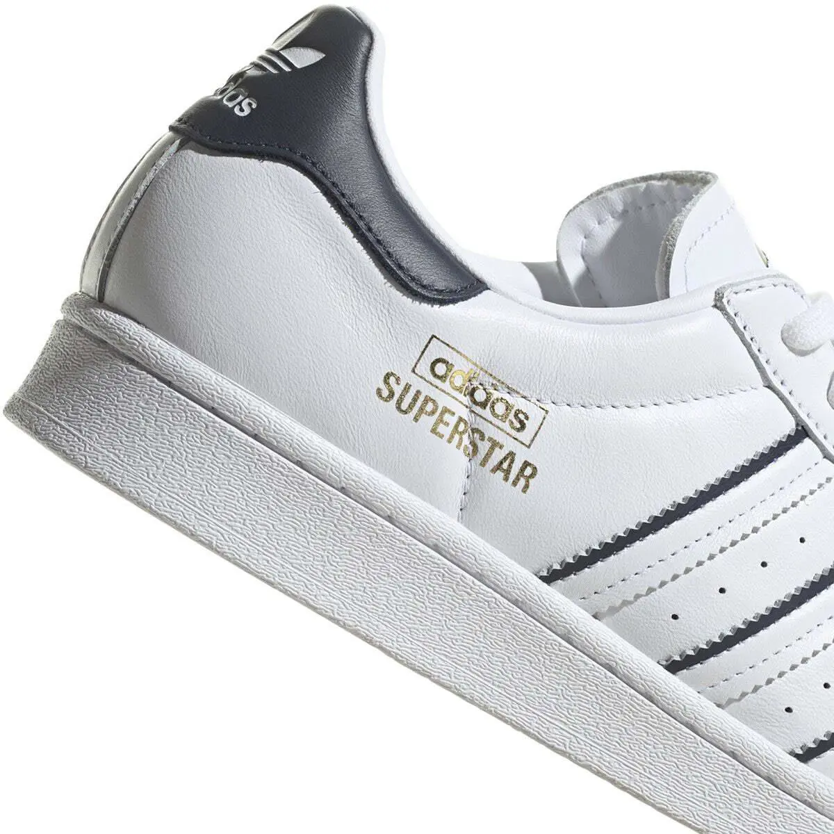 Adidas shoes - Ftwwht/Ftwwht/Shamar 5