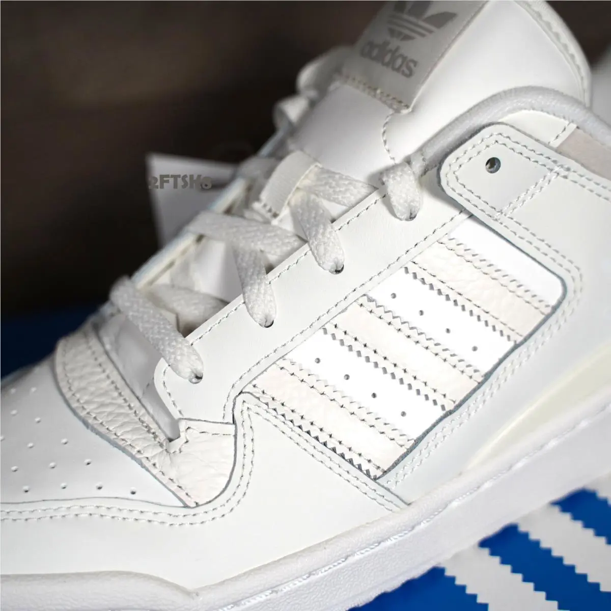 Adidas shoes - adidas Originals - Originals - IH7828 - White 3