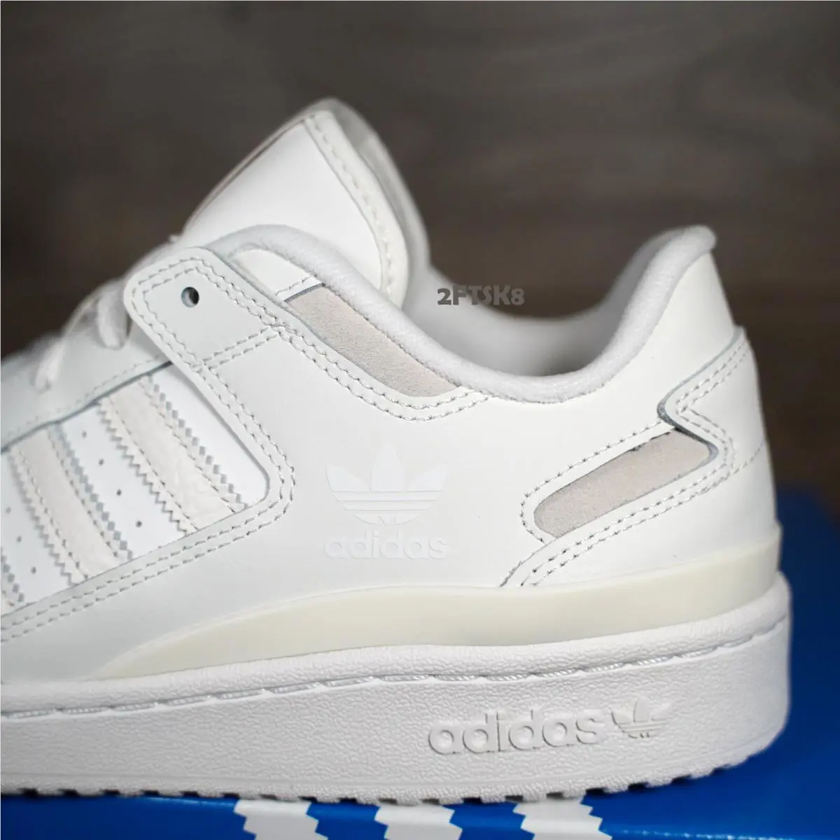 Adidas shoes - adidas Originals - Originals - IH7828 - White 7