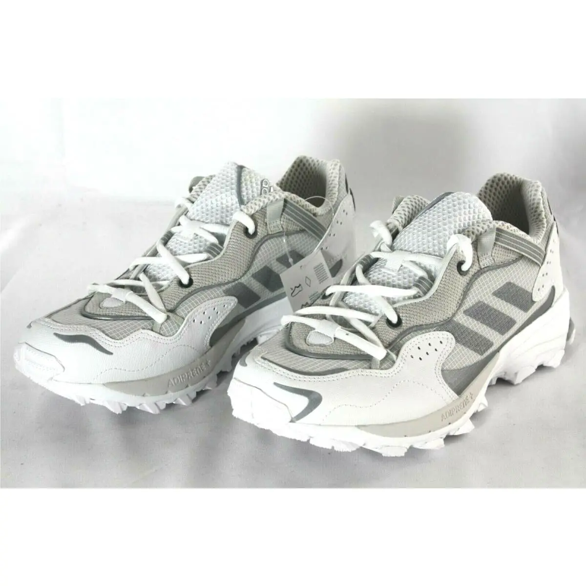 Adidas shoes - adidas Response Hoverturf - Response Hoverturf - FX4154 - WHITE/SILVER/WHITE 5