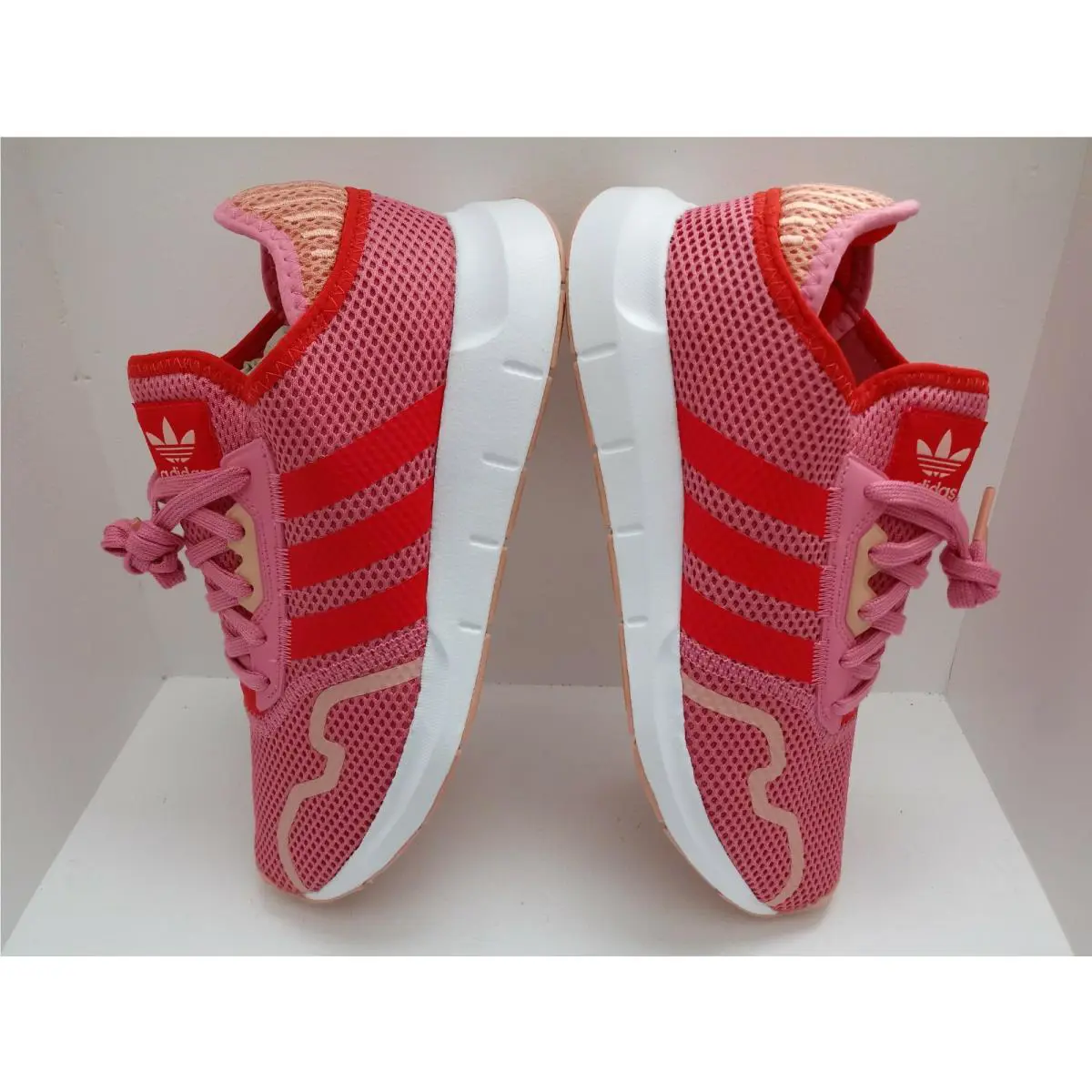 Adidas shoes - adidas Swift Run x j - Q47123 - ROSTON/AMBLUS/RED 16