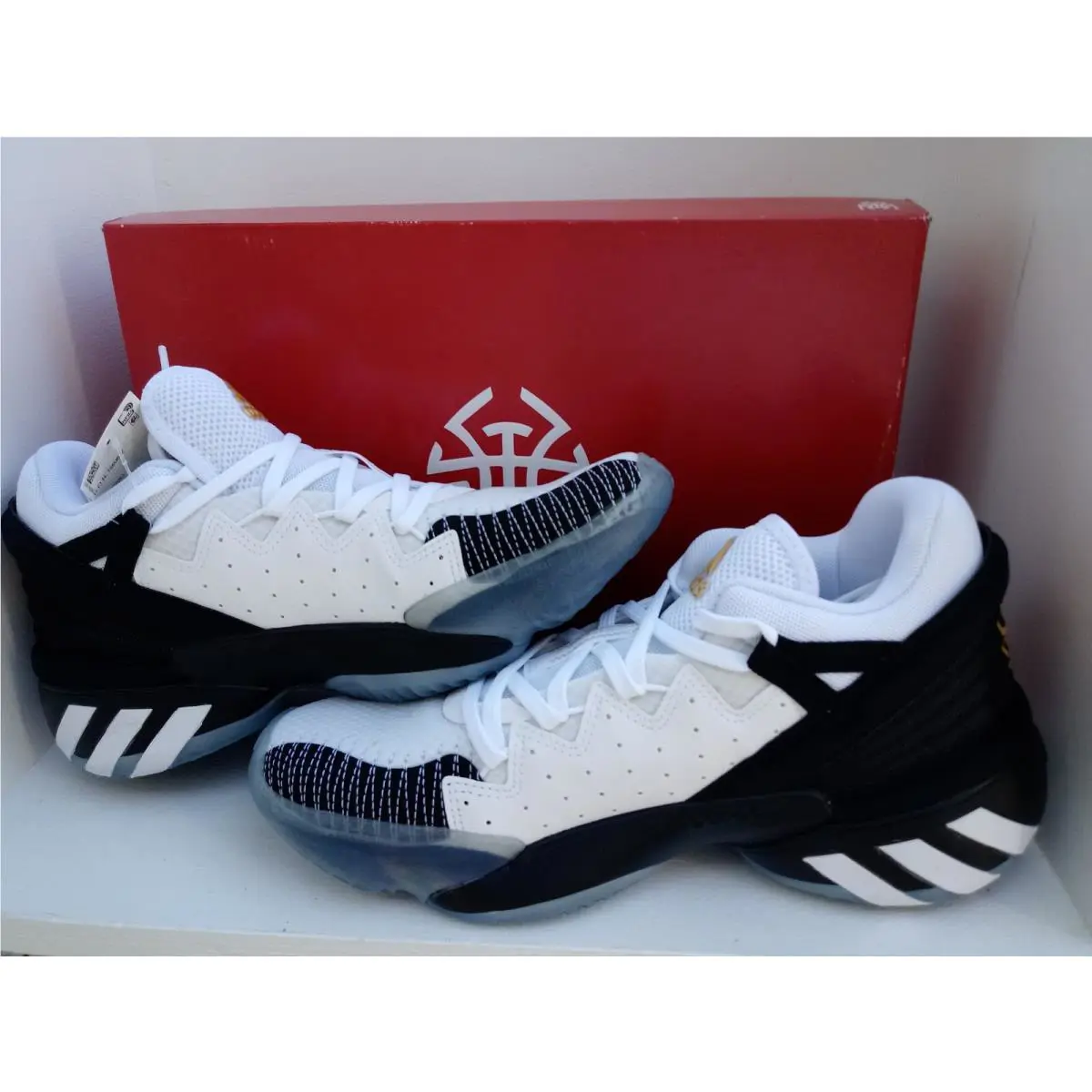 Adidas shoes - D.O.N. ISSUE 2 - ISSUE - FU7384 - WHITE/BLACK-GOLD 0