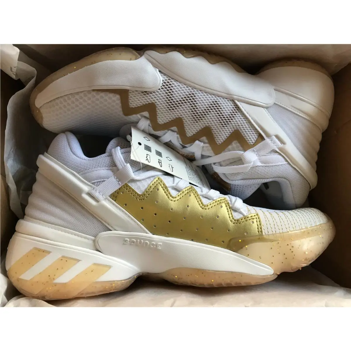 Adidas shoes - adidas D.O.N. Issue - Issue - FX9431 - 