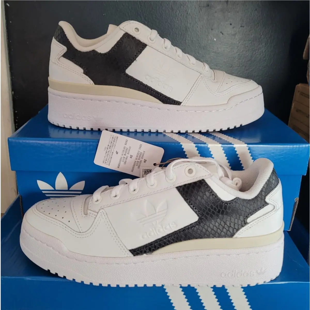 Adidas Originals Forum Bold White Aluminium Snakeskin US Women`s 6.5