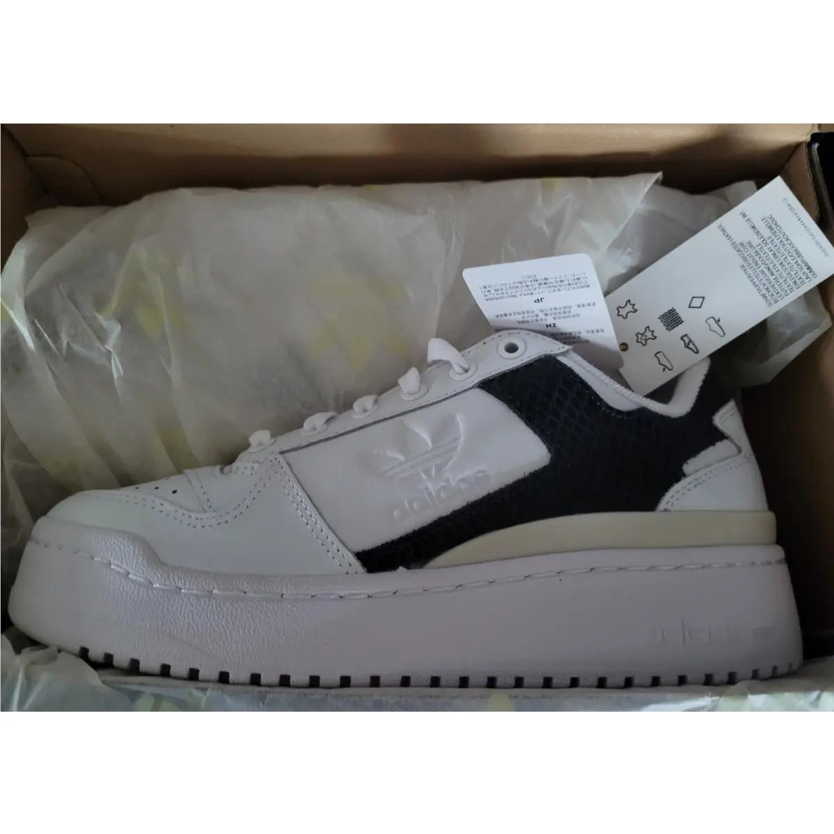 Adidas shoes - HQ1984 - HQ1984 - Cloud White / Cloud White / Aluminium (UPC: 195748956303) 0