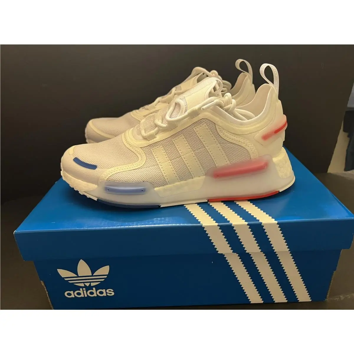 Adidas Nmd _ V3 GX3379 Mens sz 10.5