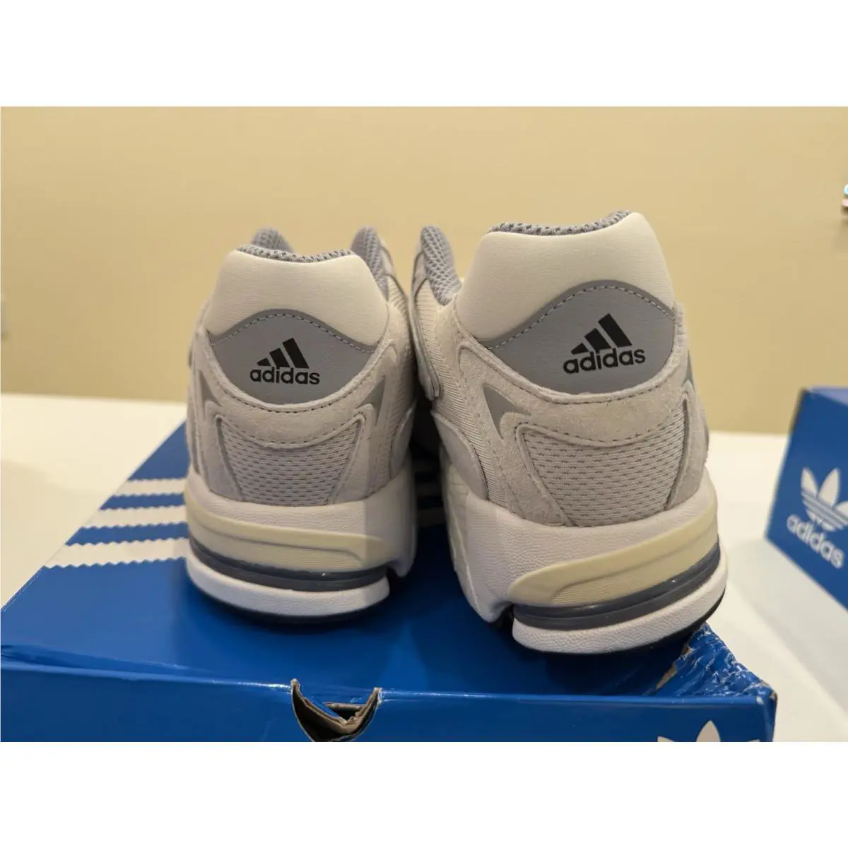 Adidas shoes - adidas Response CL - Response - GZ1562 - White 0