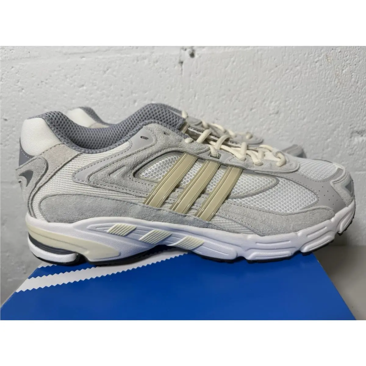 Adidas Men’s 13 Response CL White GZ1562 Ships Today