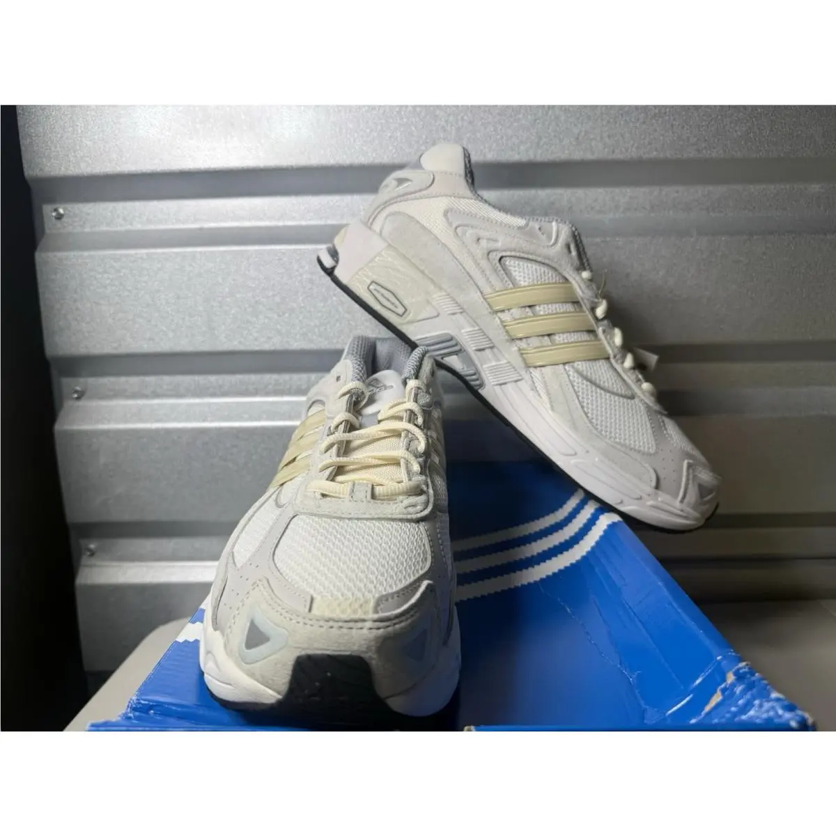 Adidas shoes - adidas Response CL - Response - GZ1562 - White 2
