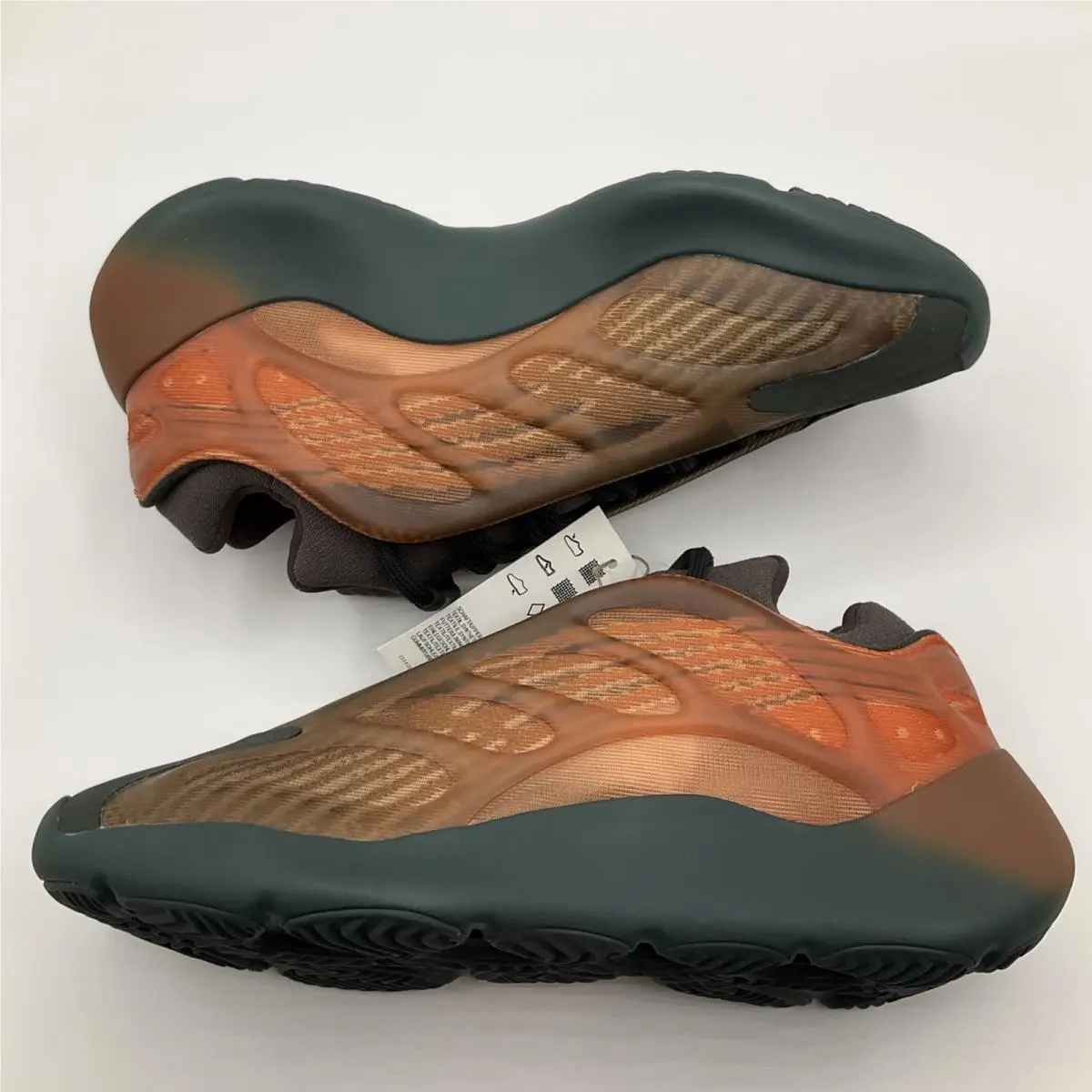 Adidas shoes - adidas Yeezy 700 V3 - Yeezy - GY4109 - Copper Fade (UPC: 195740622336) 6