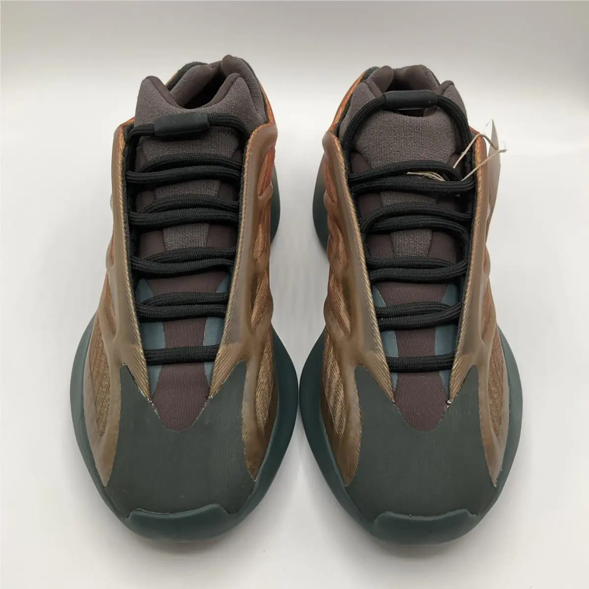 Adidas shoes - adidas Yeezy 700 V3 - Yeezy - GY4109 - Orange 3