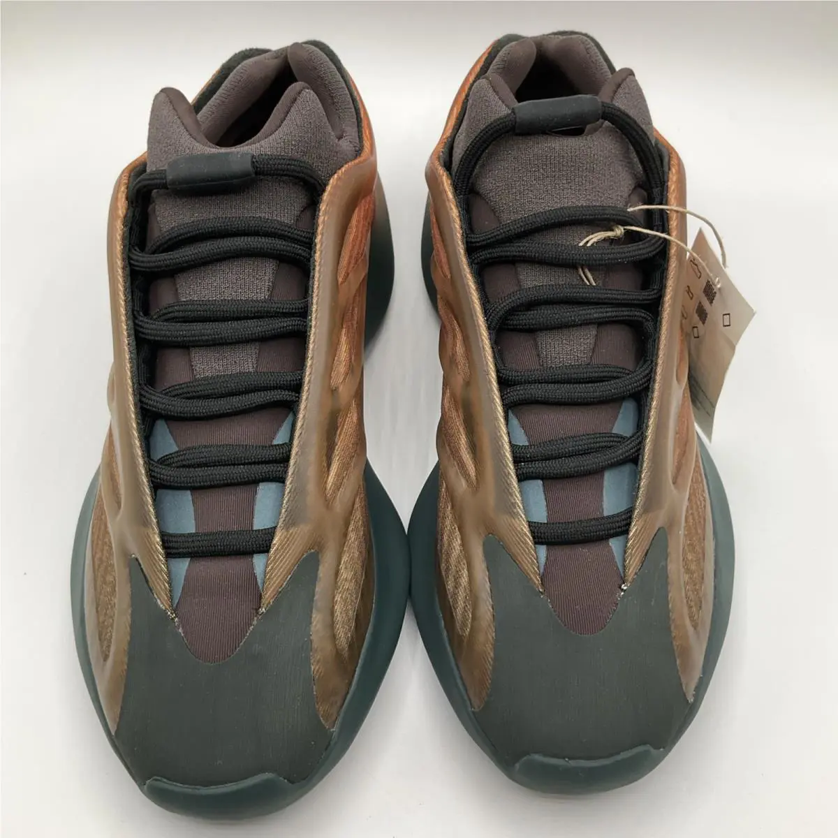 Adidas shoes - adidas Yeezy 700 V3 - Yeezy - GY4109 - Orange 4