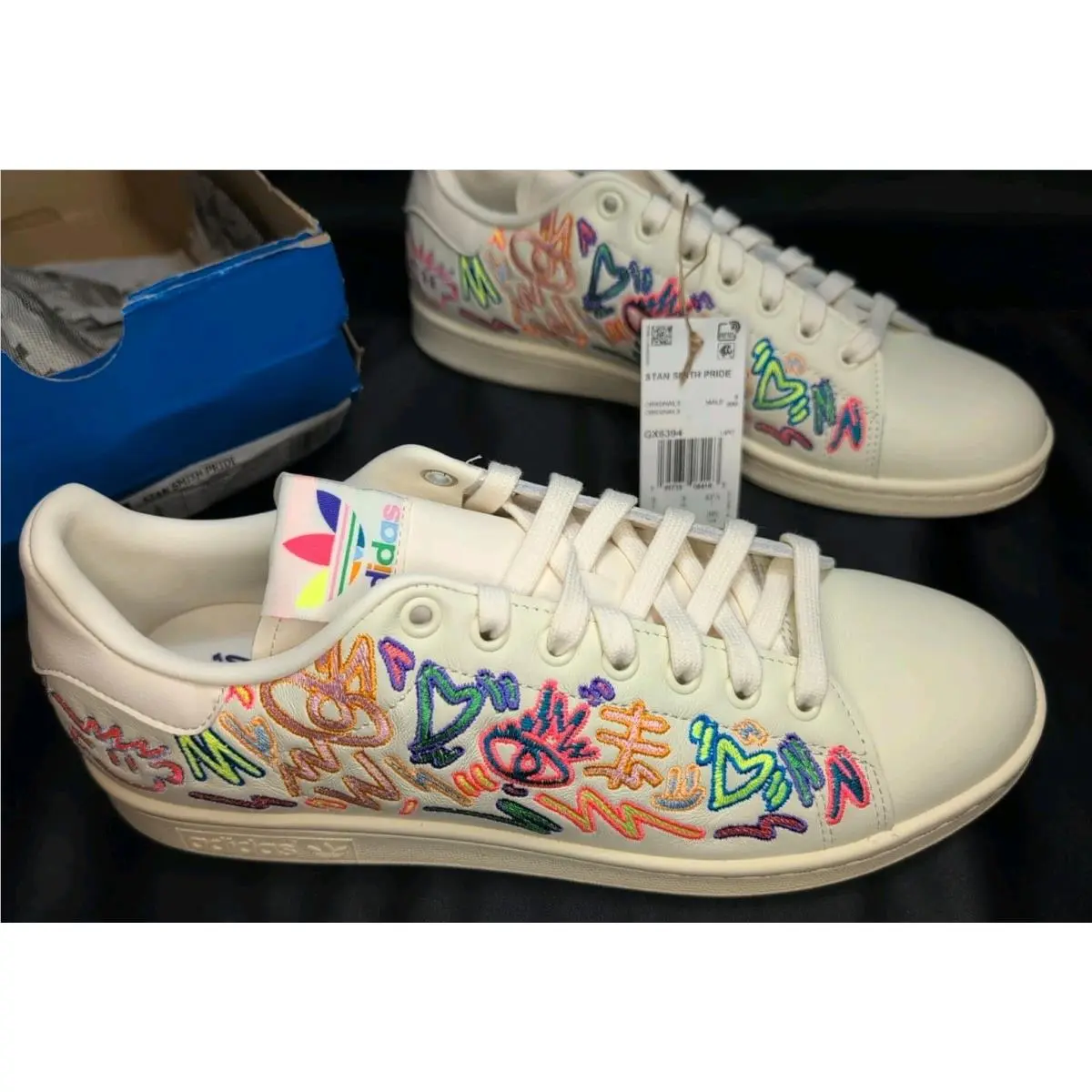 Men’s US 9.5 Adidas Stan Smith Pride Love Unites Shoes Cream White GX6394