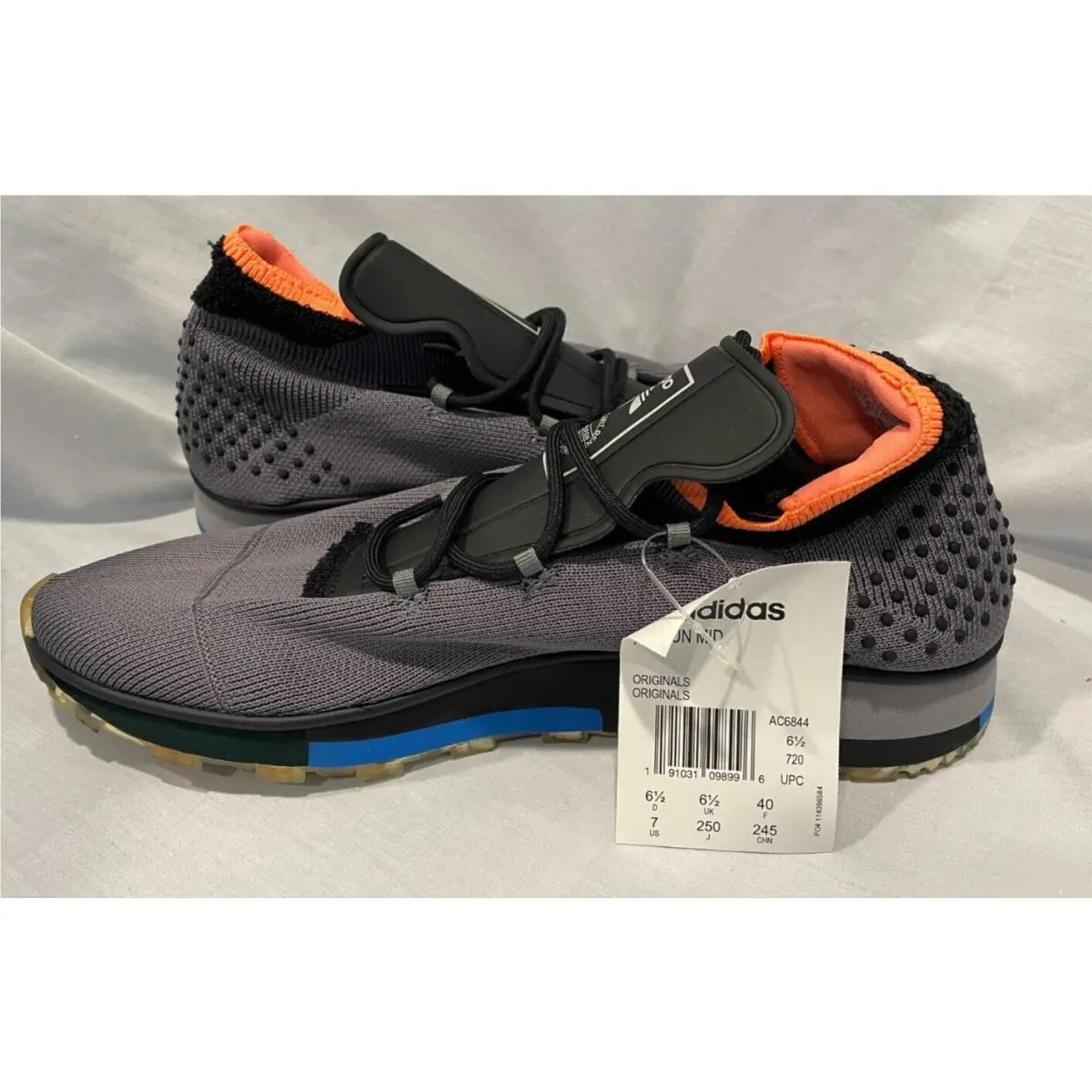 Adidas shoes - adidas AW Run - Run - AC6844 - Gray 0