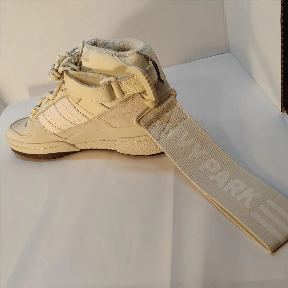 Adidas shoes - adidas Forum - Forum - GW2857 - Ivory 1