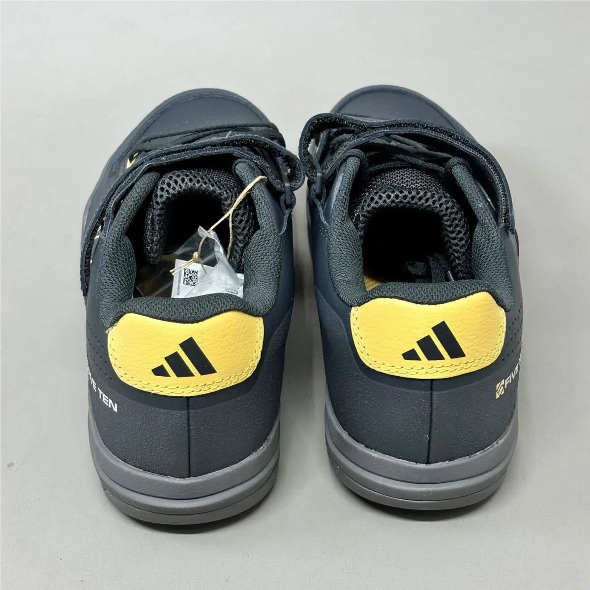 Adidas shoes - ID2453 - ID2453 - Black 5