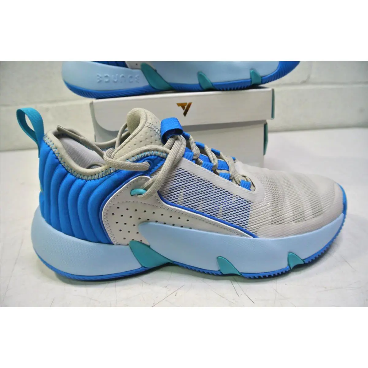 Adidas shoes - Adidas IF5610 - IF5610 - Multicolor 4