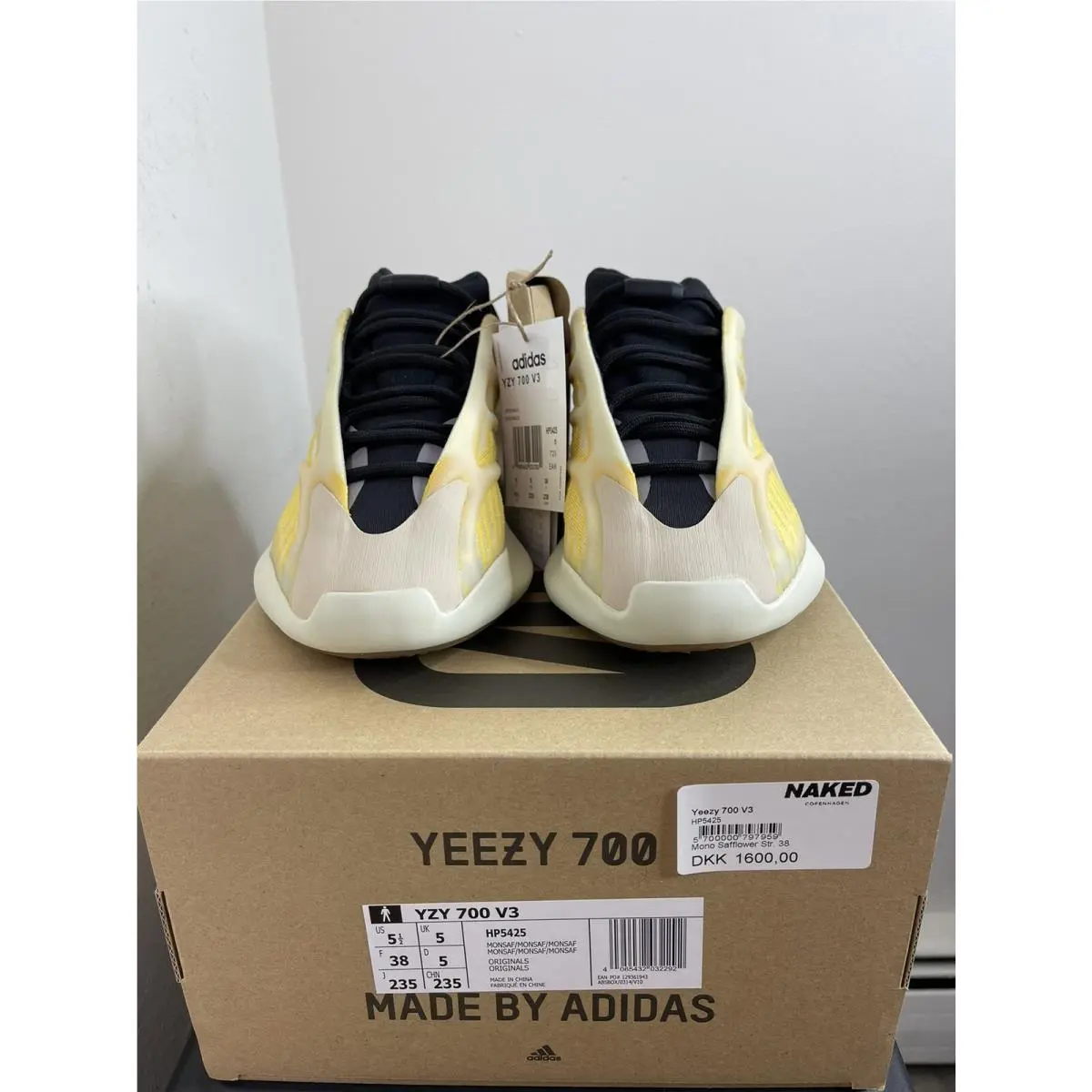 Adidas shoes - adidas Yeezy 700 V3 - Yeezy - HP5425 - Yellow 0