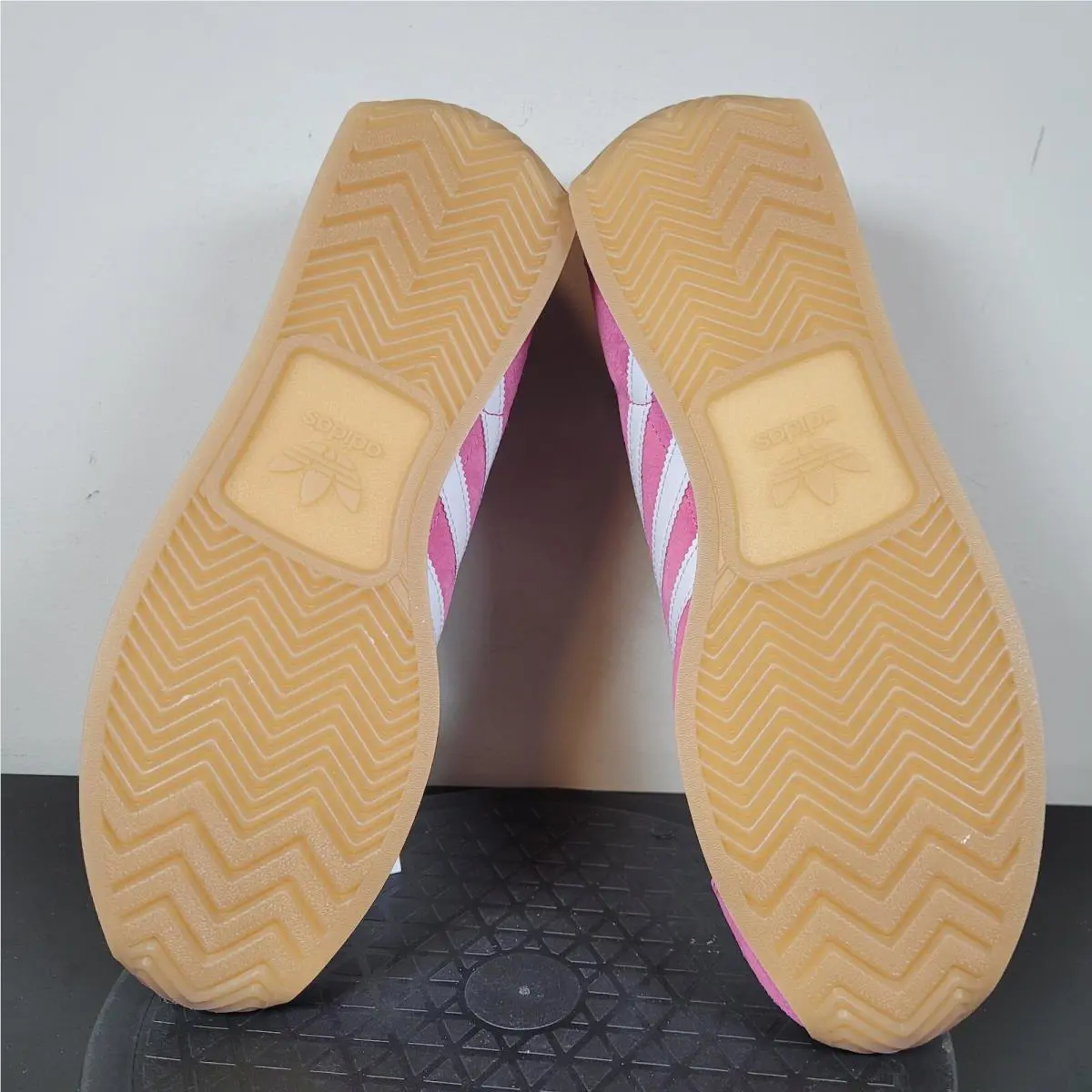 Adidas shoes - Country Japan - Country Japan - IG4521 - Pink 4