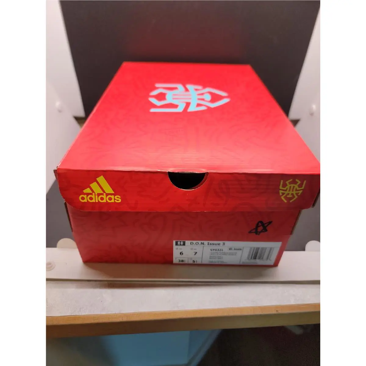 Adidas shoes - adidas D.O.N. Issue #3 - Issue - GY0321 - Grey 5