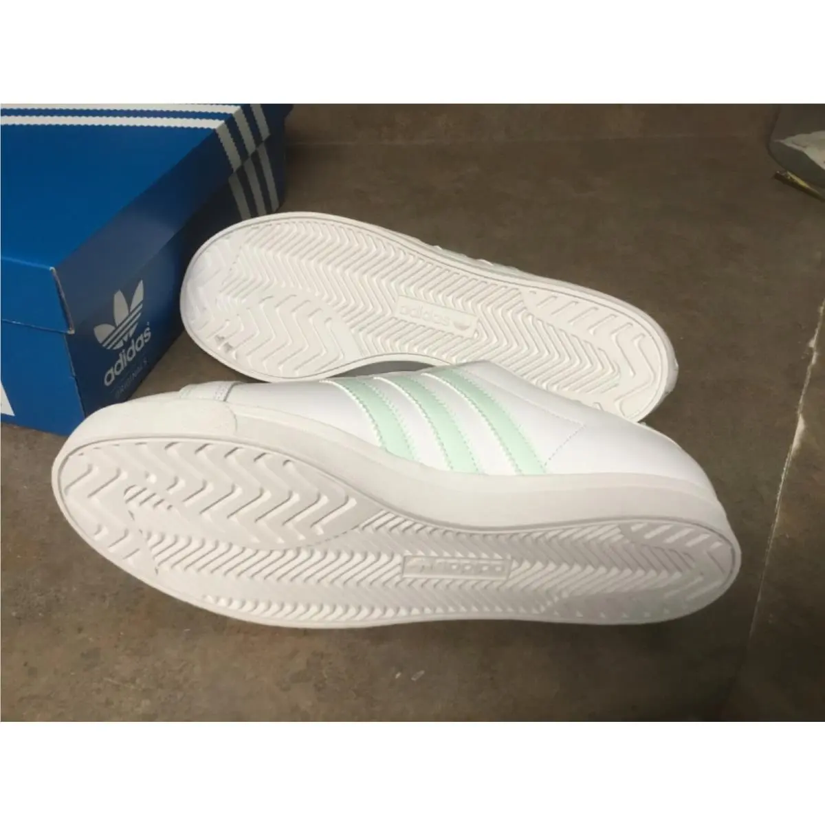 Adidas shoes - EE8911 - EE8911 - White & Mint 2