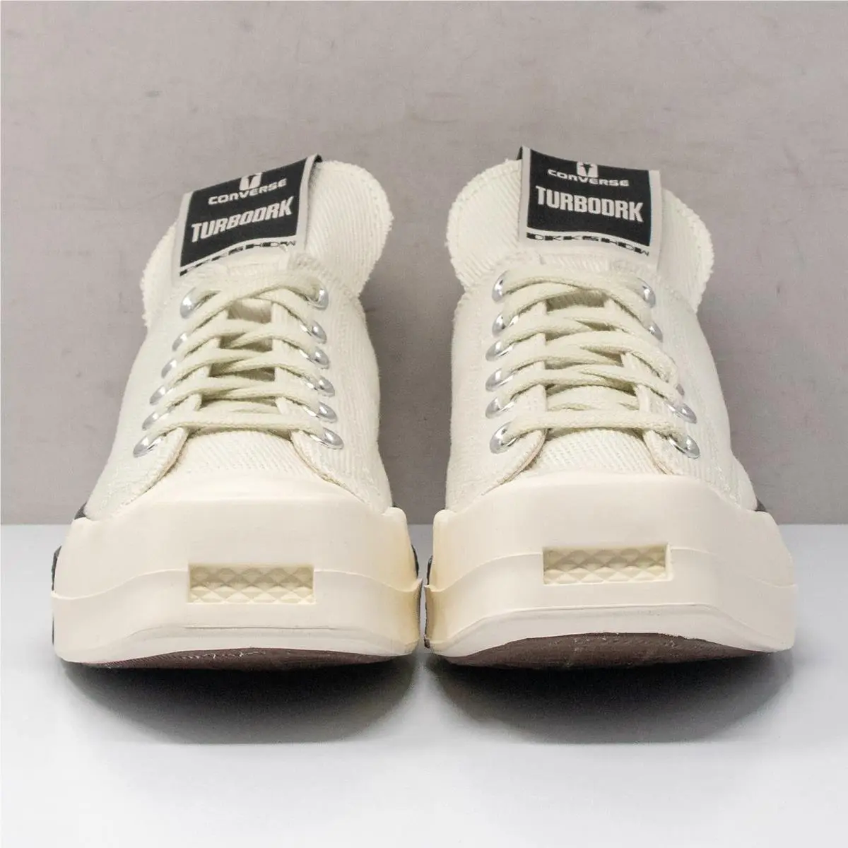 Converse shoes - Converse Chuck 70 - Chuck - 172345C - White 4