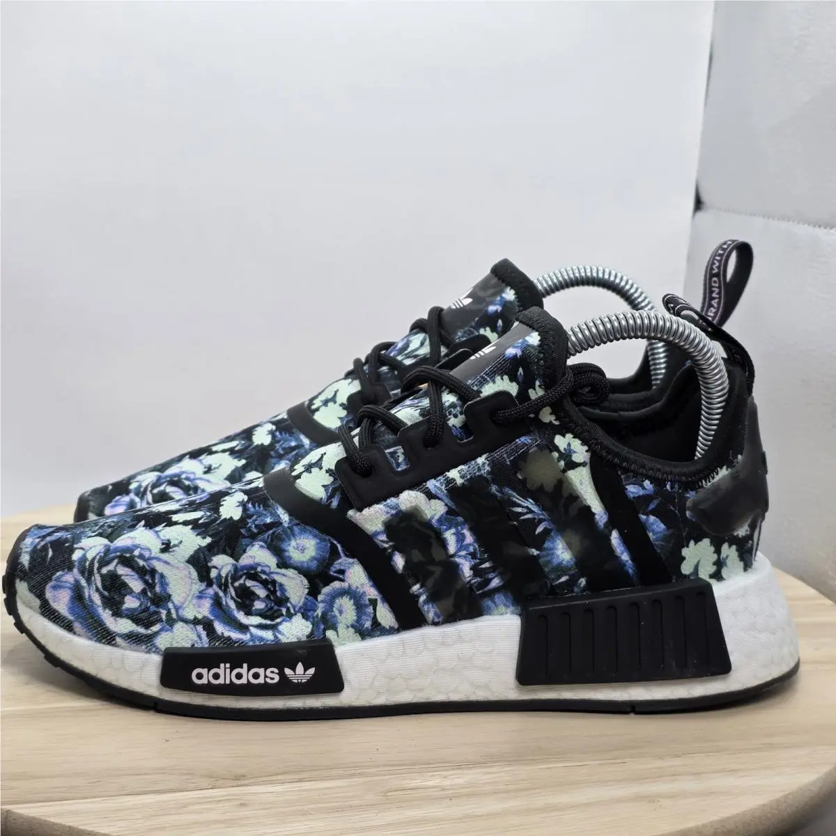Women`s Size 6.5 - Adidas NMD_R1 W Shoes IE9627 Sneakers