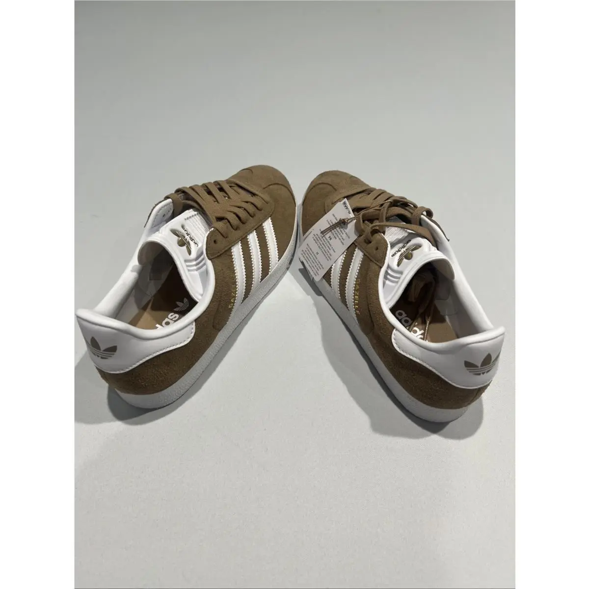 Adidas shoes - adidas Originals Gazelle - Originals Gazelle - ID7006 - Pink 1