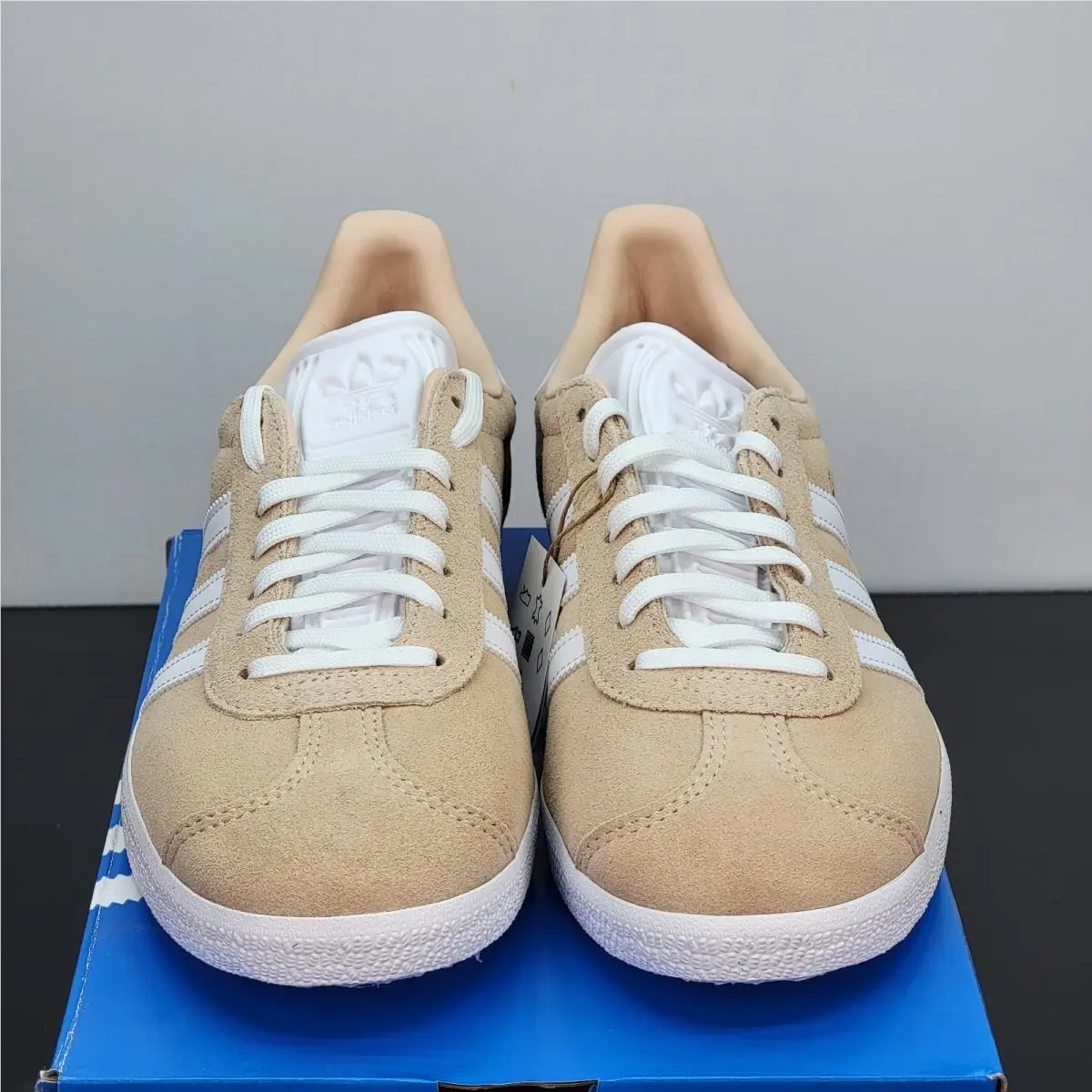 Adidas shoes - adidas Originals Gazelle - Originals Gazelle - ID7006 - Pink 3