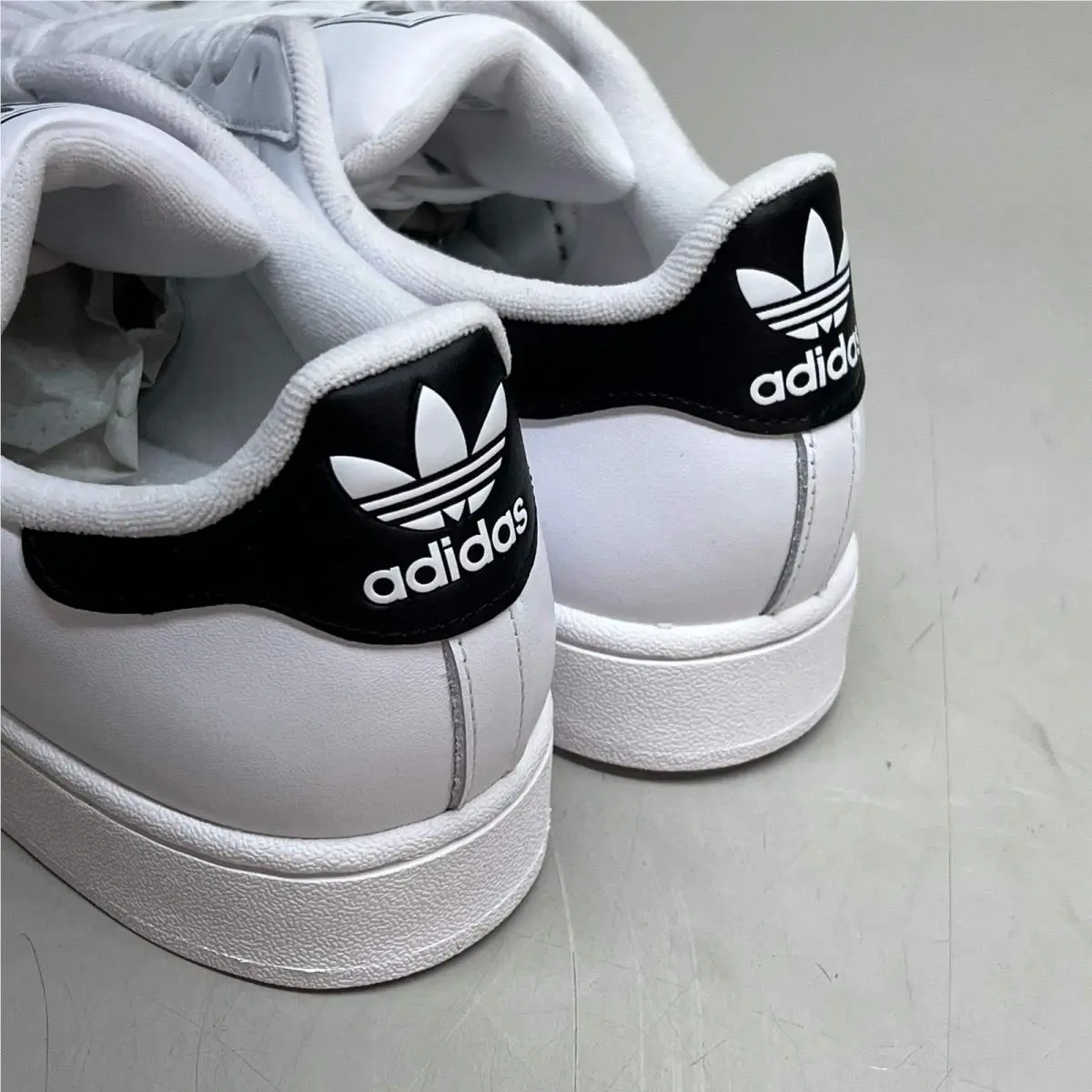 Adidas shoes - IH8659 - IH8659 - White/Black 3