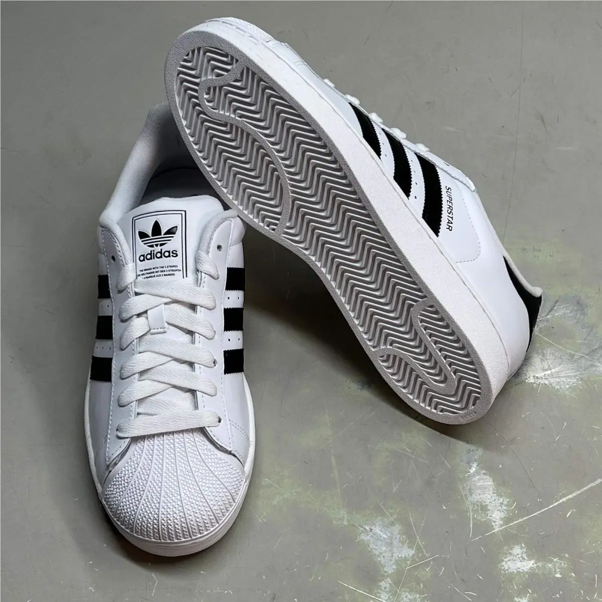 Adidas shoes - IH8659 - IH8659 - White/Black 5