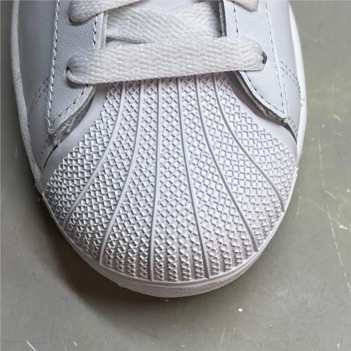 Adidas shoes - IH8659 - IH8659 - White/Black 7