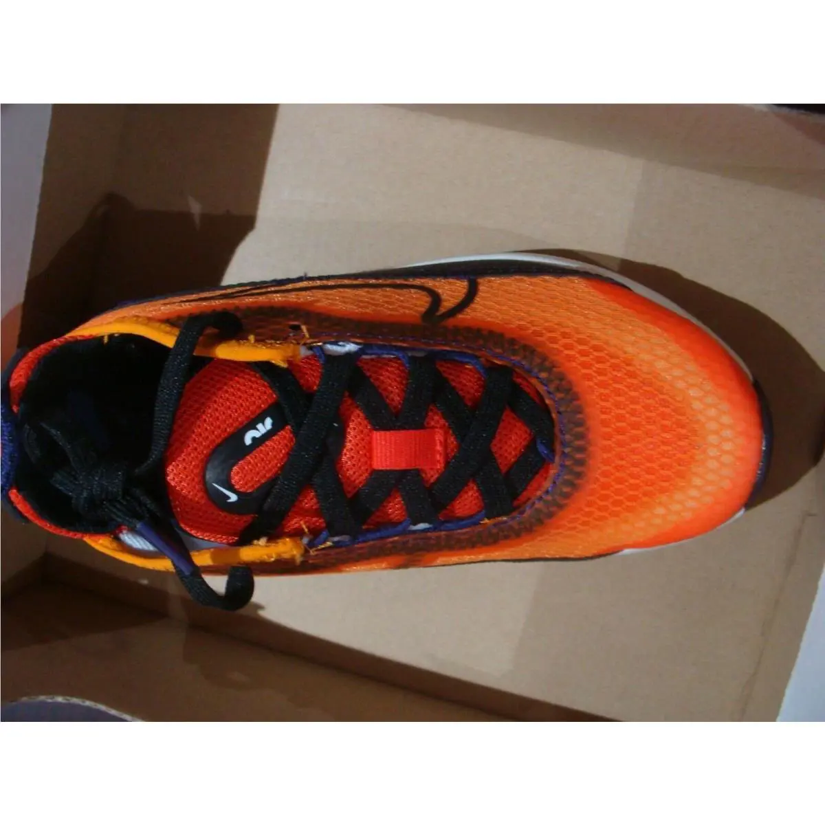 Nike shoes - Multicolor(800) 0
