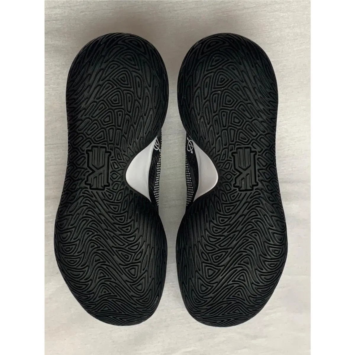 Nike shoes - Nike Kyrie Flytrap V - Kyrie Flytrap - CZ4100-002 - BLACKWHITE-ANTHRACITE 4