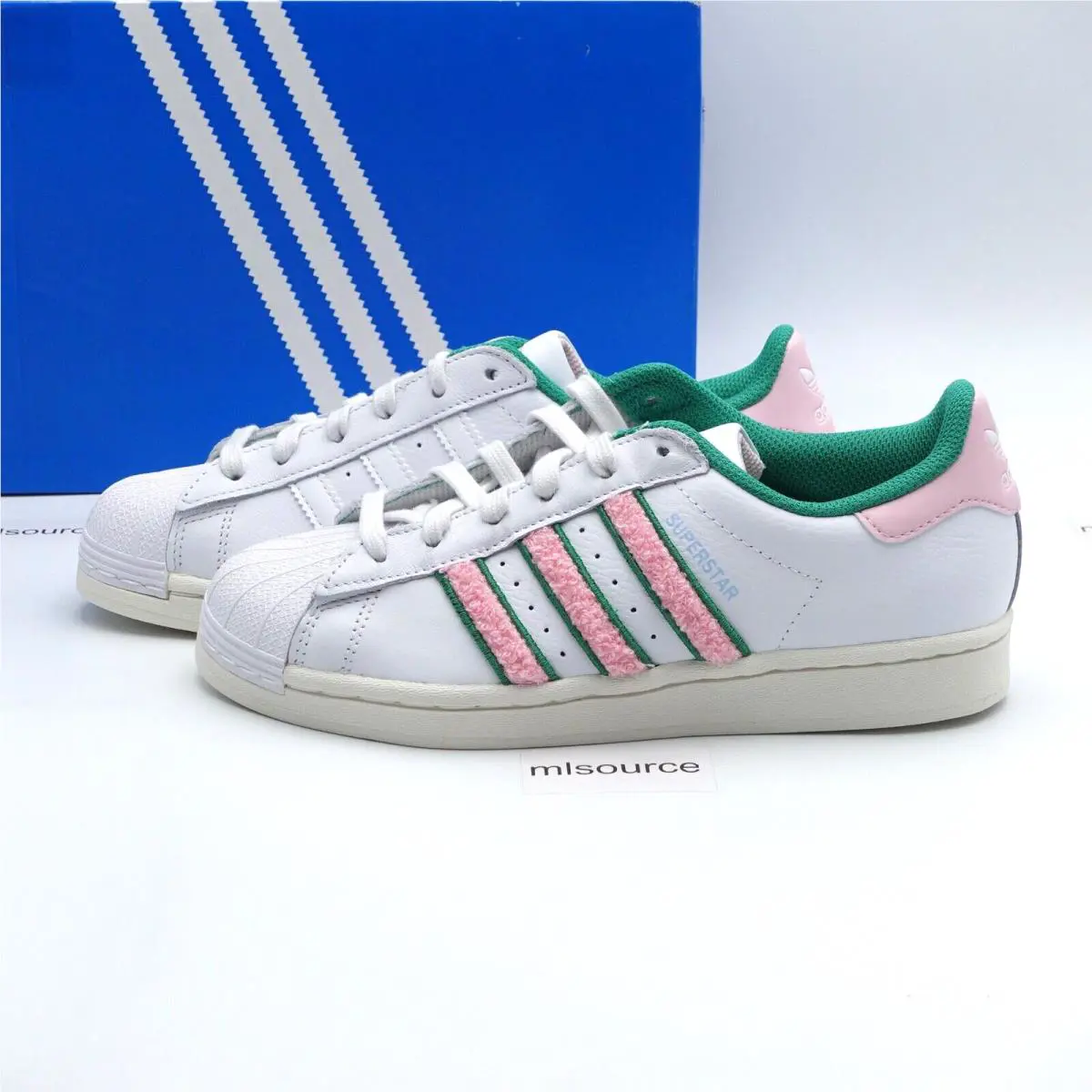 Size 6 Women`s Adidas Originals Superstar Sneakers IF7611 White/pink