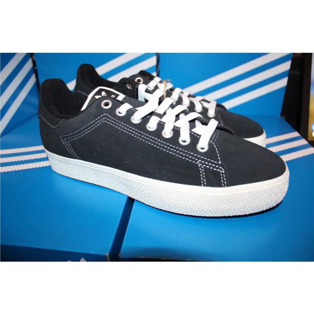 Adidas shoes - Black (UPC: 194828452742) 4